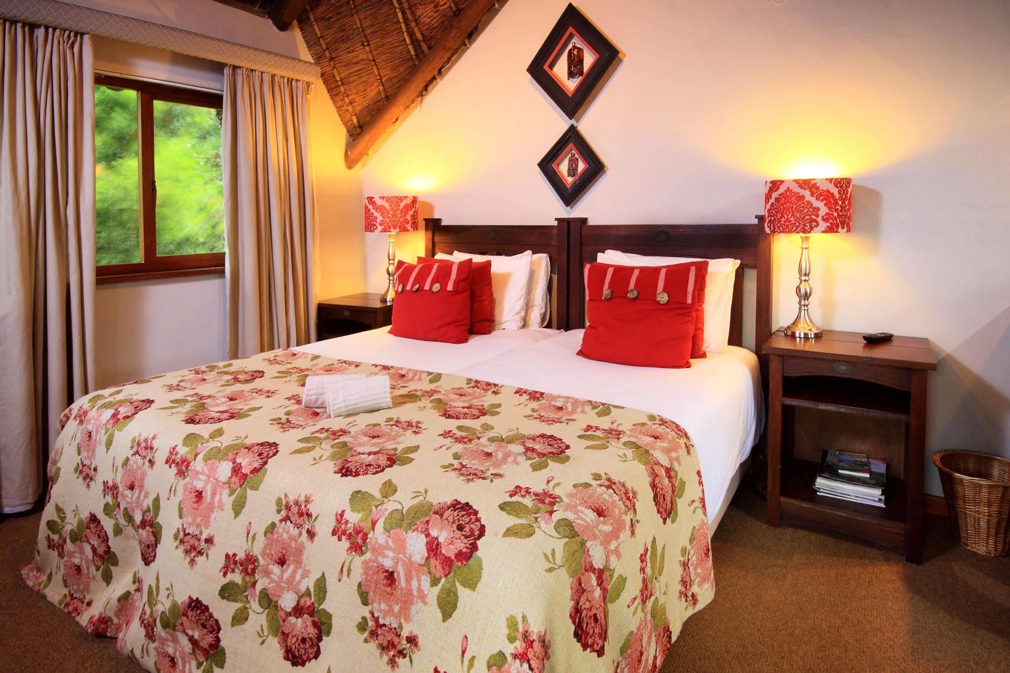 סנט פרנסיס ביי Thatchwood Country Lodge מראה חיצוני תמונה