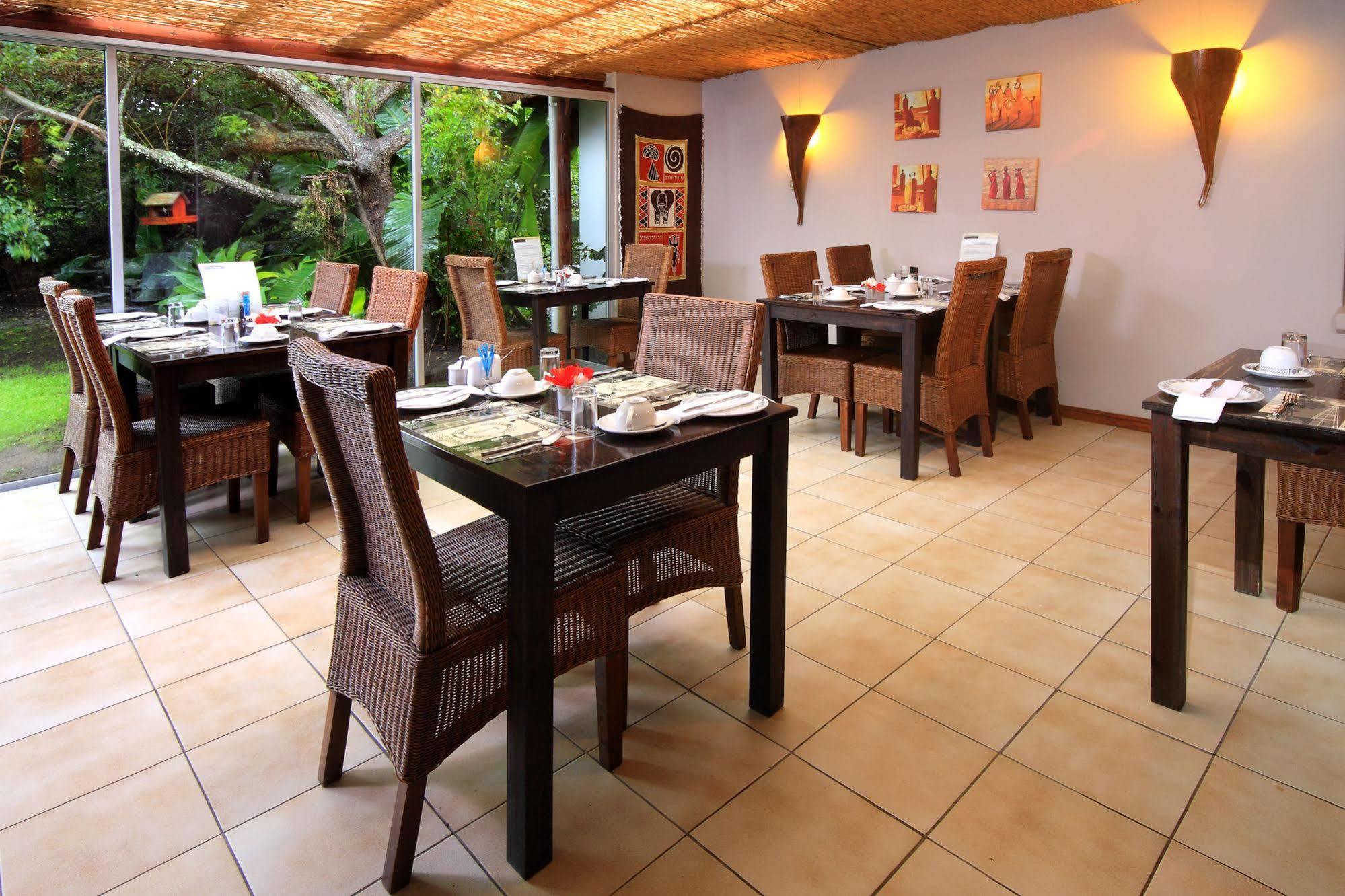 סנט פרנסיס ביי Thatchwood Country Lodge מראה חיצוני תמונה